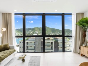 TV - D425 - Cosy 1 Bedroom with Lagoon View (Sint Maarten)