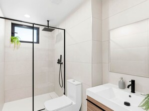 Hair dryer, towels - C312 - Charming Apartment with Balcony and View (Cole Bay)