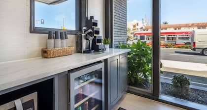 Close to Golden Gate Bridge + Free Parking