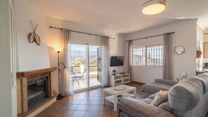 Living area - Villa Miradri Torrox by Ruralidays (Málaga)