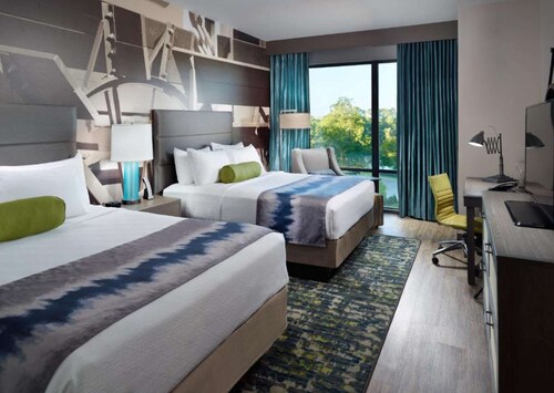 Near The University of Alabama + Restaurant & Bar