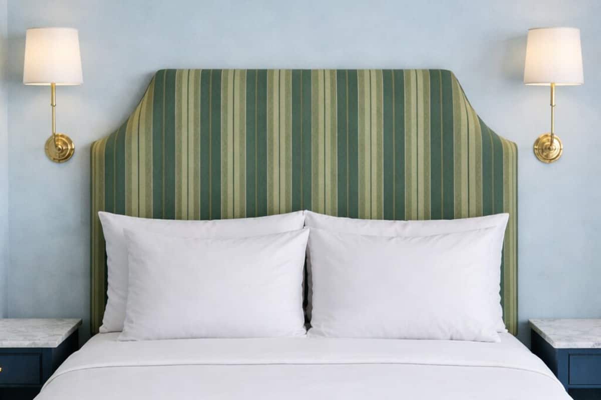 In-room safe, desk, laptop workspace, blackout drapes