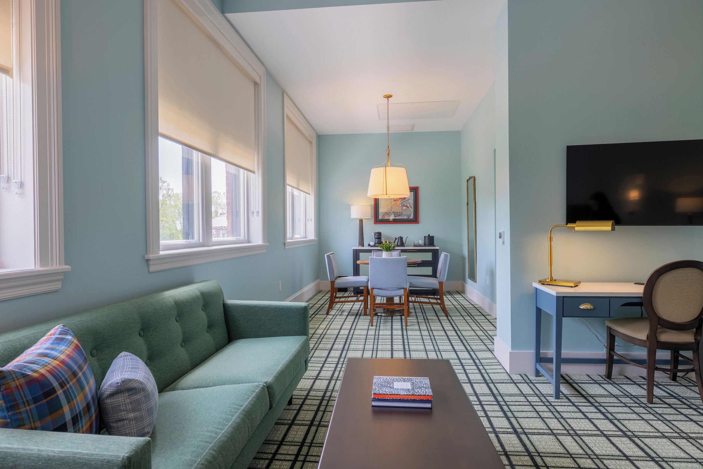 Habitación Premium, 1 cama King size | Caja de seguridad en la habitación y escritorio 