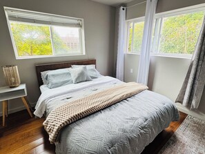2 bedrooms, iron/ironing board, free WiFi, bed sheets - Private 2BR/2BA Suite in El Cerrito near Berkeley & SF (El Cerrito)