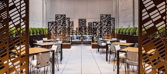 High End 1-Bedroom Studio Premier Plus in Midtown Manhattan with many amenities