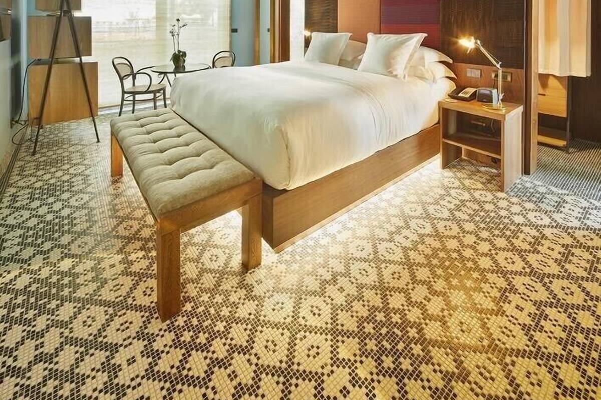 Phòng đôi hoặc 2 giường đơn tiện nghi đơn giản, quang cảnh vườn | Két bảo mật tại phòng, bàn, khu vực làm việc phù hợp cho laptop