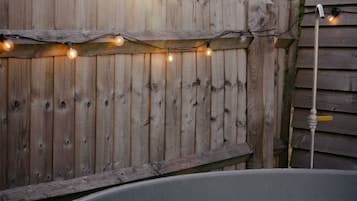 Outdoor spabad
