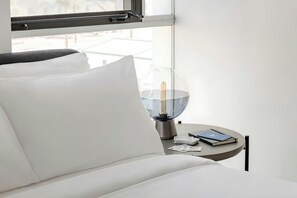 Decoración individual, mobiliario individual, cortinas opacas