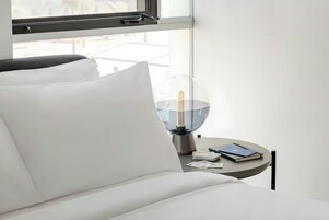 Decoración individual, mobiliario individual, cortinas opacas