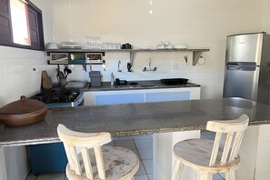 Chalet | Private kitchen | Electric kettle - Oceana Suites Vila Da Mata (Tibau do Sul)