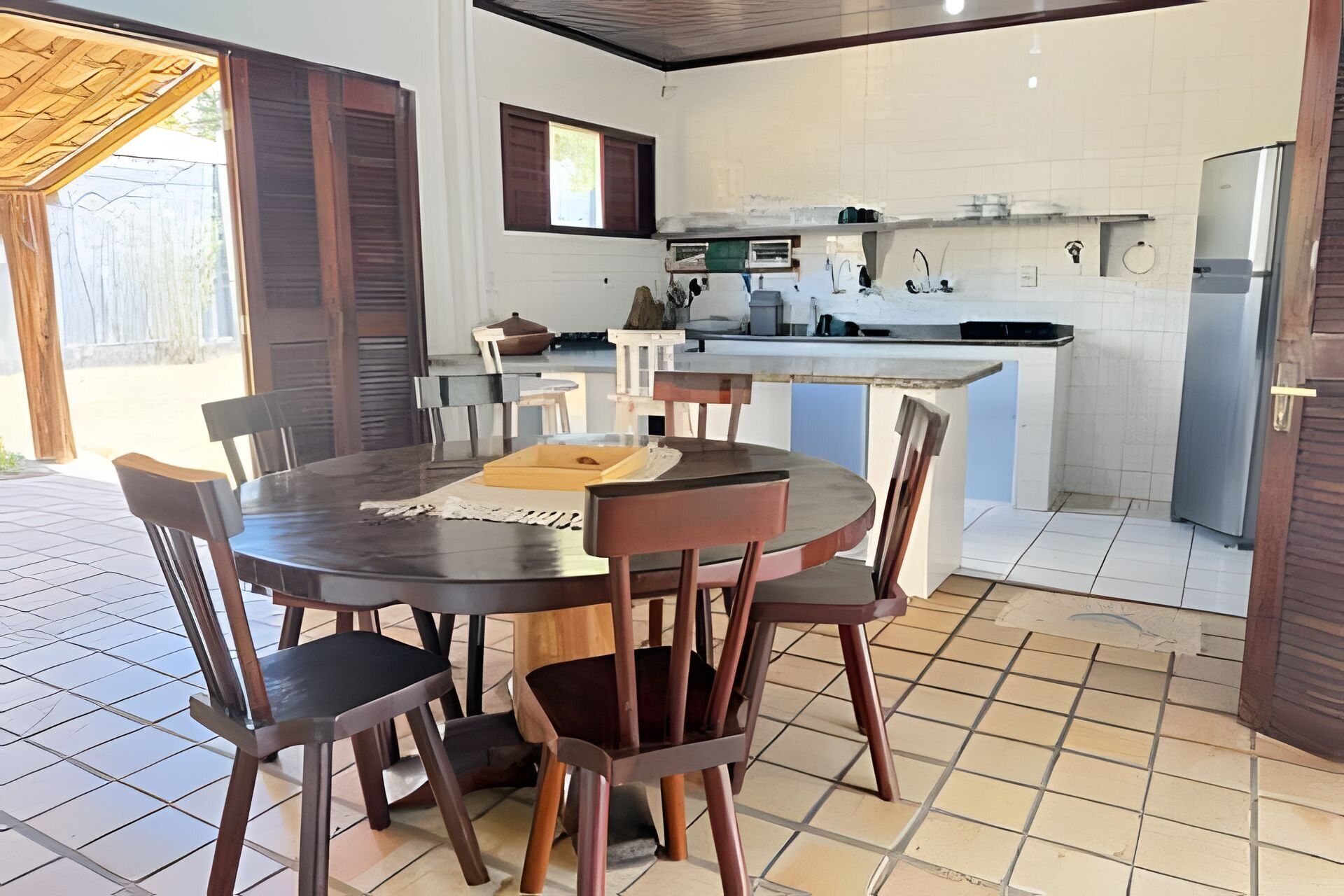 Casa familiar, patio, vista a la alberca | Restaurantes