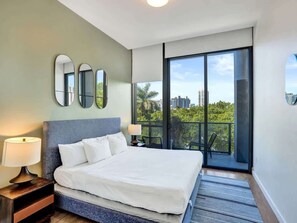 3 quartos, ferros/tábuas de passar roupa, Wi-Fi, roupa de cama