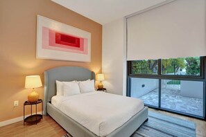 DSC02490 - 17West 2BR | Pool & Walk to South Beach (Miami Beach)