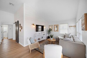 Televisión, videojuegos y libros 