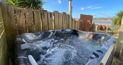 A Stunning Beachfront Retreat with Breathtaking Sea Views and Beach Access