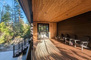 Terrace/patio - Highline Luxury | Golf, Ski & Hike Whitefish MT (Whitefish)