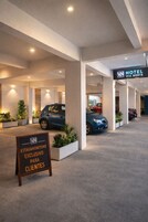 Aparcamiento sin asistencia gratuito