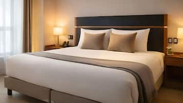 Premium-sviitti, kaupunkinäköala | Kannettavalle tietokoneelle sopiva työtila, ilmainen Wi-Fi