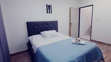 Family House, Courtyard View | Free WiFi