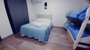 Family House, Courtyard View | Free WiFi