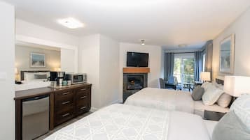 Escrivaninha, ferros/tábuas de passar roupa, Wi-Fi, roupa de cama