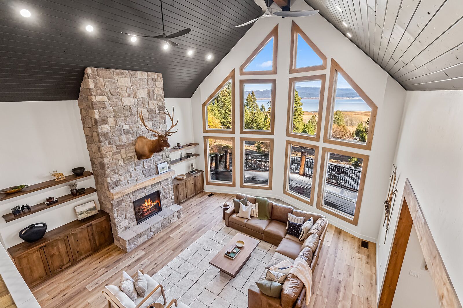 Smart TV, fireplace, video games, DVD player