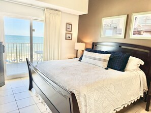 3 bedrooms, desk, iron/ironing board, WiFi - 5 Star Beach Penthouse - Best value Top Floor!! (Gulf Shores)