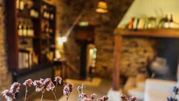 Smart TV 40-inci dengan saluran TV digital