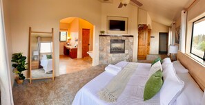 7 bedrooms, desk, iron/ironing board, travel crib