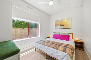 2 bedrooms, iron/ironing board, bed sheets - Belle Escapes - Coral Drift Retreat (West Beach)