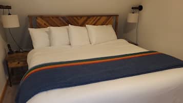 Superior huisje, patio | Luxe beddengoed, een strijkplank/strijkijzer, gratis wifi, beddengoed