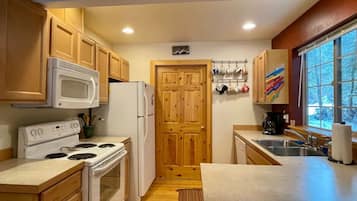 كابينة سوبيريور - برواق | مطبخ خاص | ماكينة لصنع القهوة/الشاي