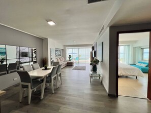 Appartement, 2 slaapkamers, balkon, uitzicht op oceaan | Dineren