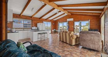 Neptune's Nook - Cape Paterson