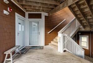 Interior - C202 - OBX Dream: Cozy 2BR condo in Nags Head with soundfront views. (Nags Head)