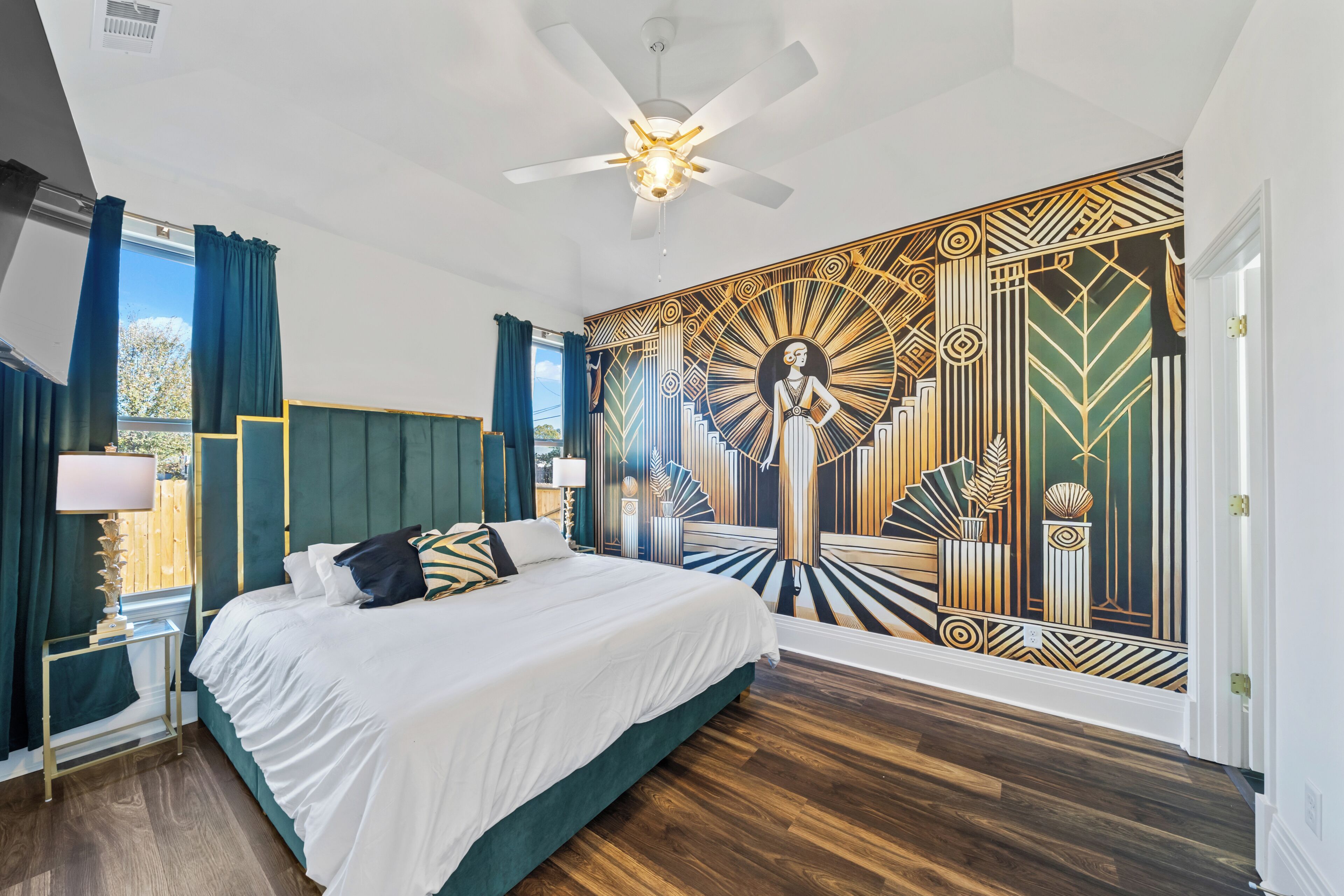 6 Schlafzimmer, Bügeleisen/Bügelbrett, Internetzugang, Bettwäsche