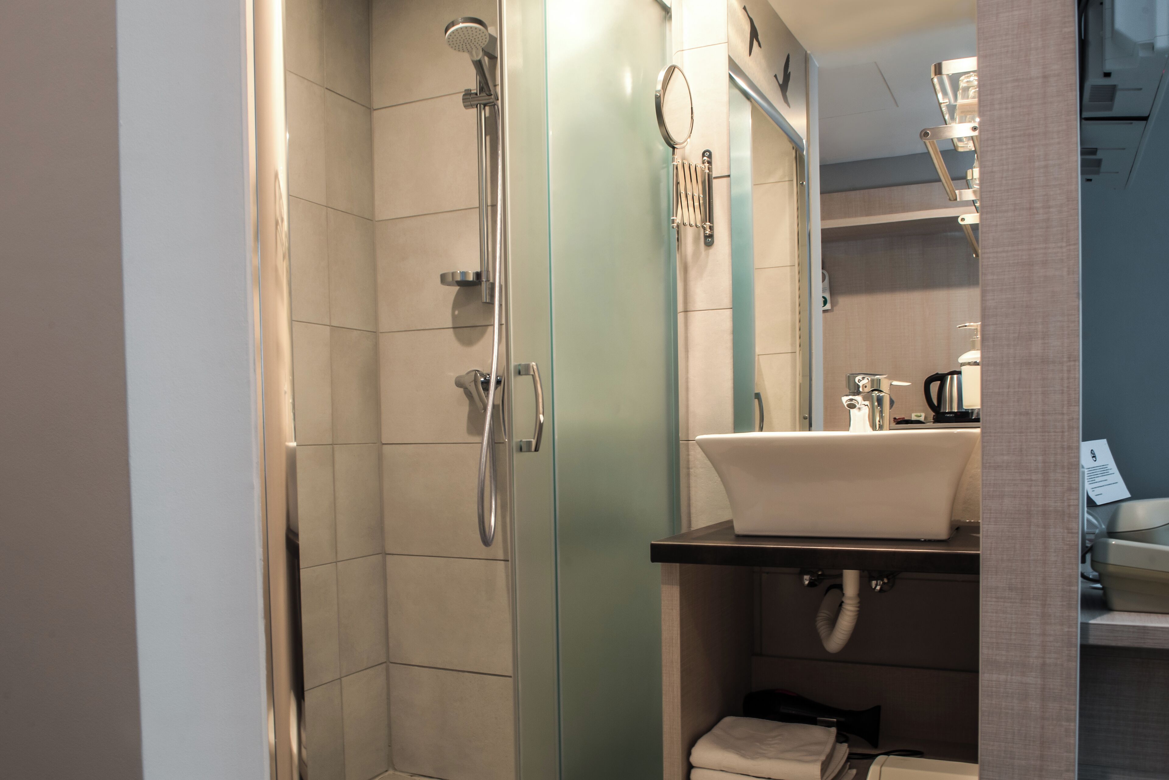 Standard-Doppel- oder -Zweibettzimmer, Stadtblick | Badezimmer