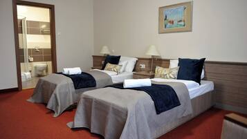 Superior Double or Twin Room, City View | Free WiFi, bed sheets, wheelchair access