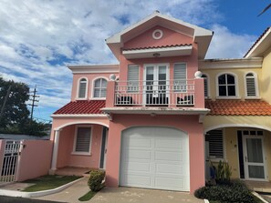 Exterior - Modern Townhouse Near Beaches & BQN Airport with Pool (Aguadilla)