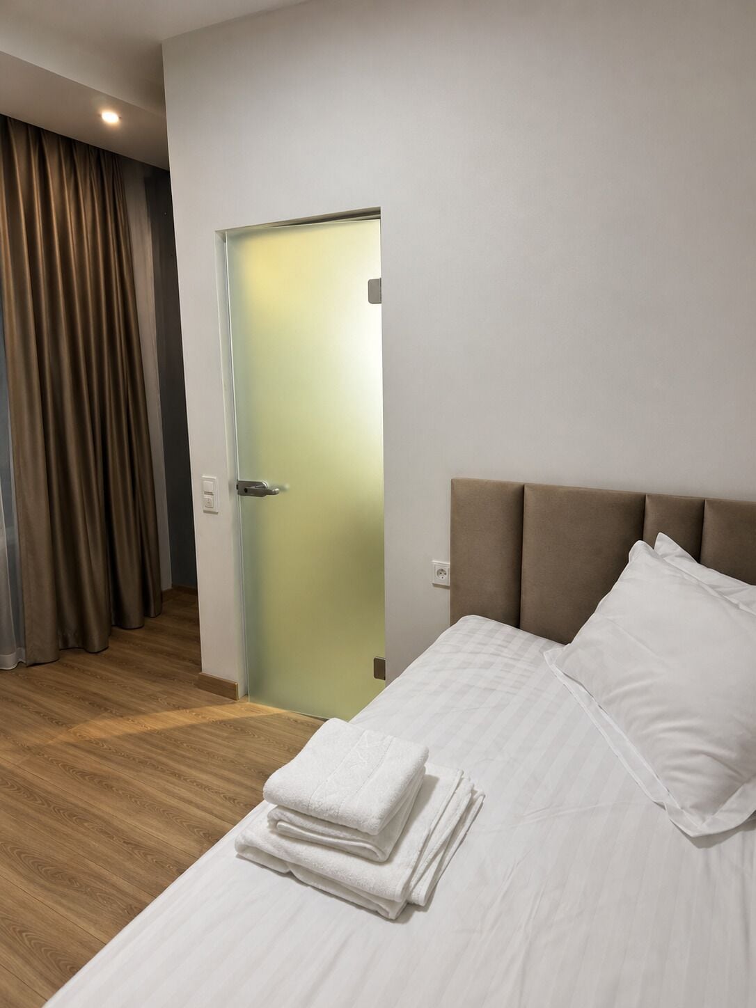 Espace de travail pour ordinateur portable, chambres insonorisées