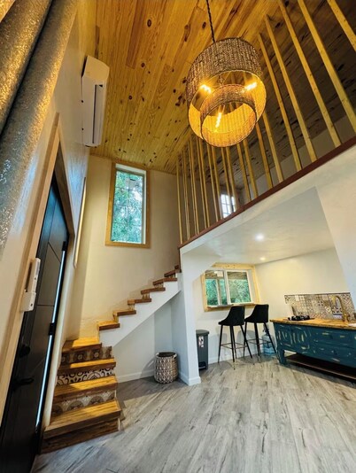 Casita Gaia…charming little Loft on an Orchard