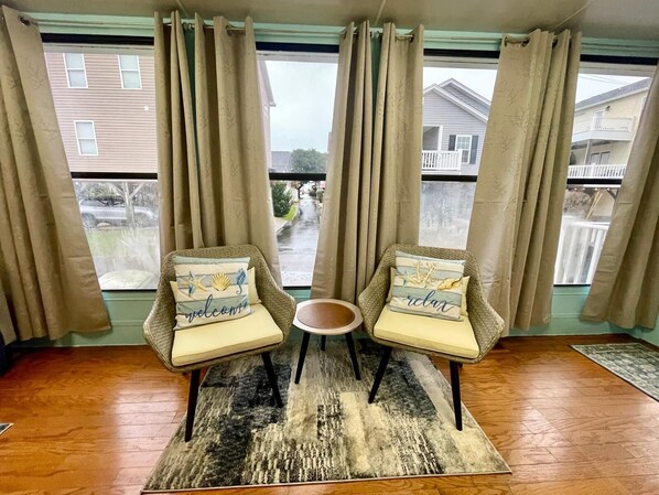 المنشأة من الداخل