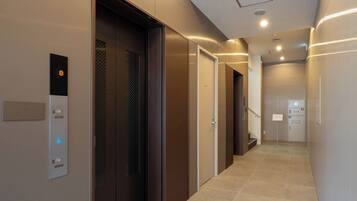 Elevator