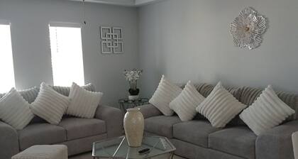 Comfortable House in West Side