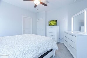 3 makuuhuonetta, ilmainen Wi-Fi, vuodevaatteet