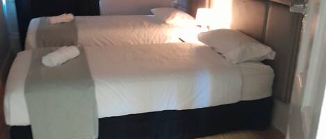 Comfort kamer, 1 twee- of 2 eenpersoonsbedden