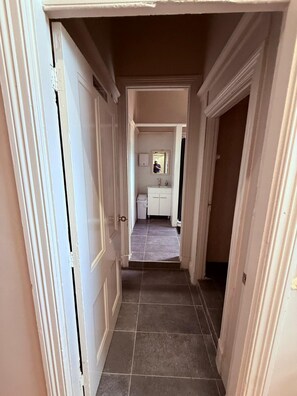 毛巾、肥皂、洗发水