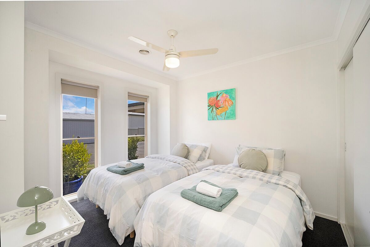 Bügeleisen/Bügelbrett, kostenloses WLAN, Bettwäsche