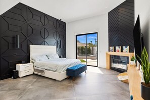 House - The Lighthouse- Monthly 4 bd 4 bth Pool Spa (Palm Springs)