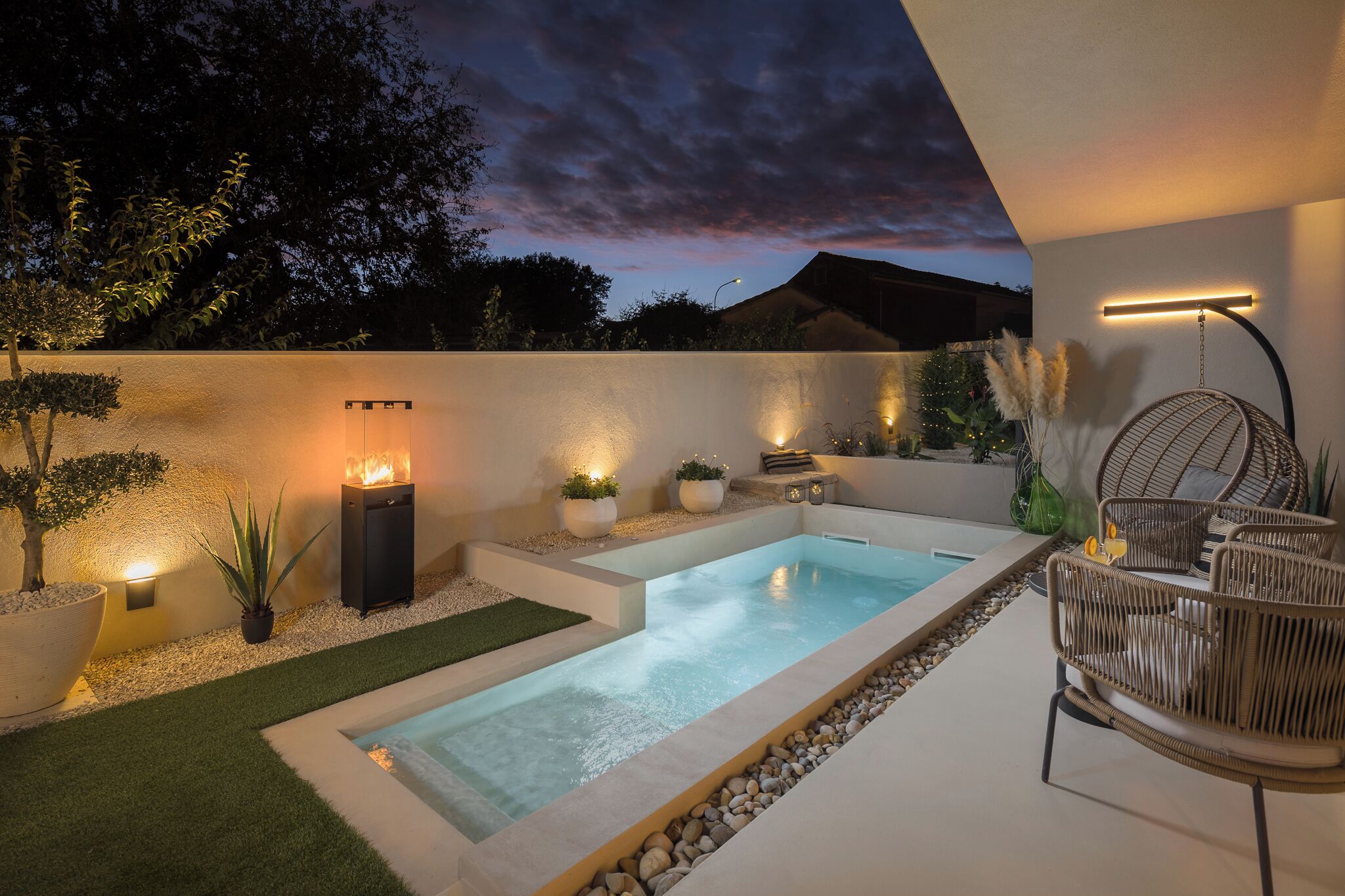 Alberca techada y alberca climatizada